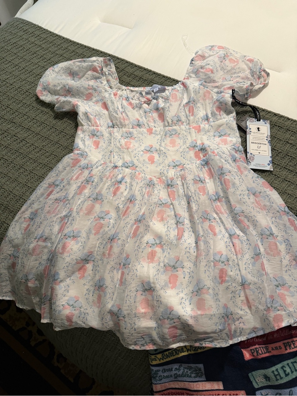 Women’s Bridgerton White Floral Puff-Sleeve Dress with Pink & Blue Print
